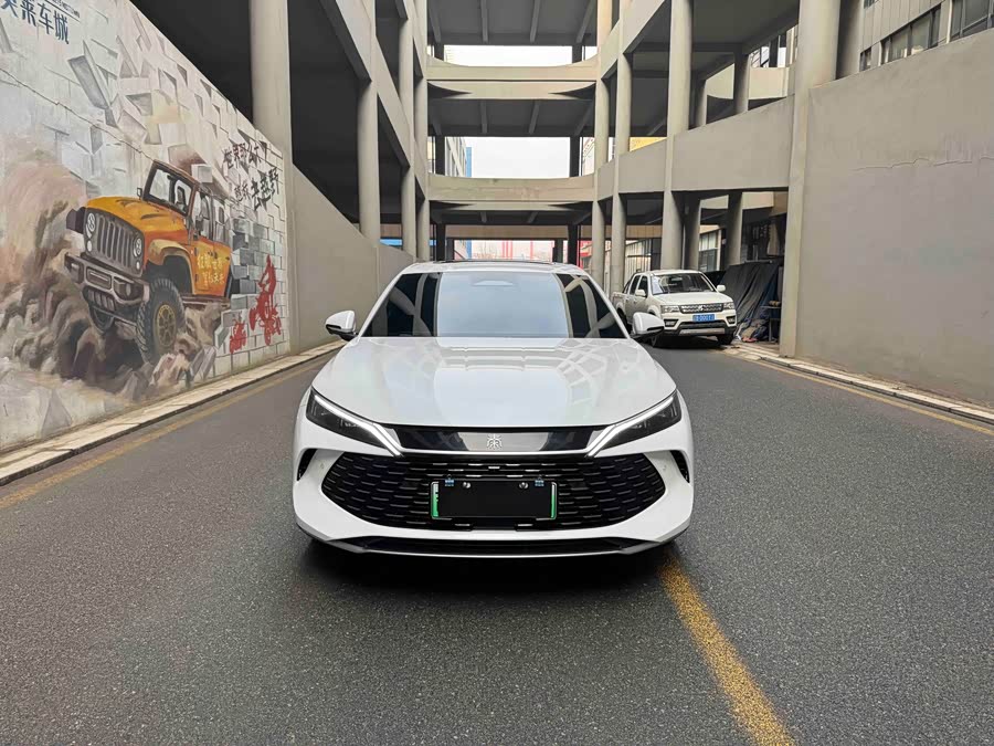 BYD Qin L 2025 #4 BYD Qin L 2025 car image #4