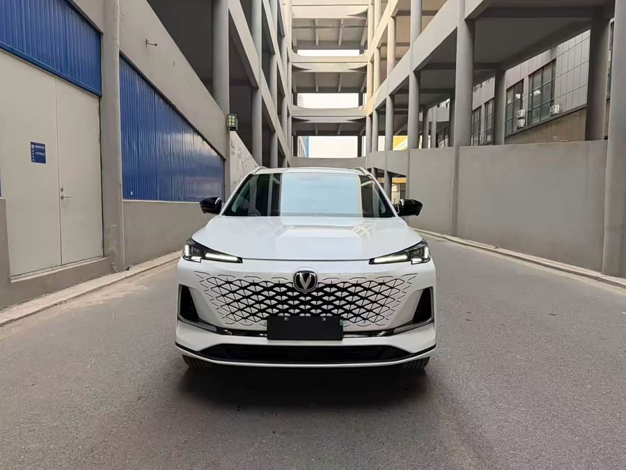 Changan CS55 Plus 2023 изображение автомобиля #4