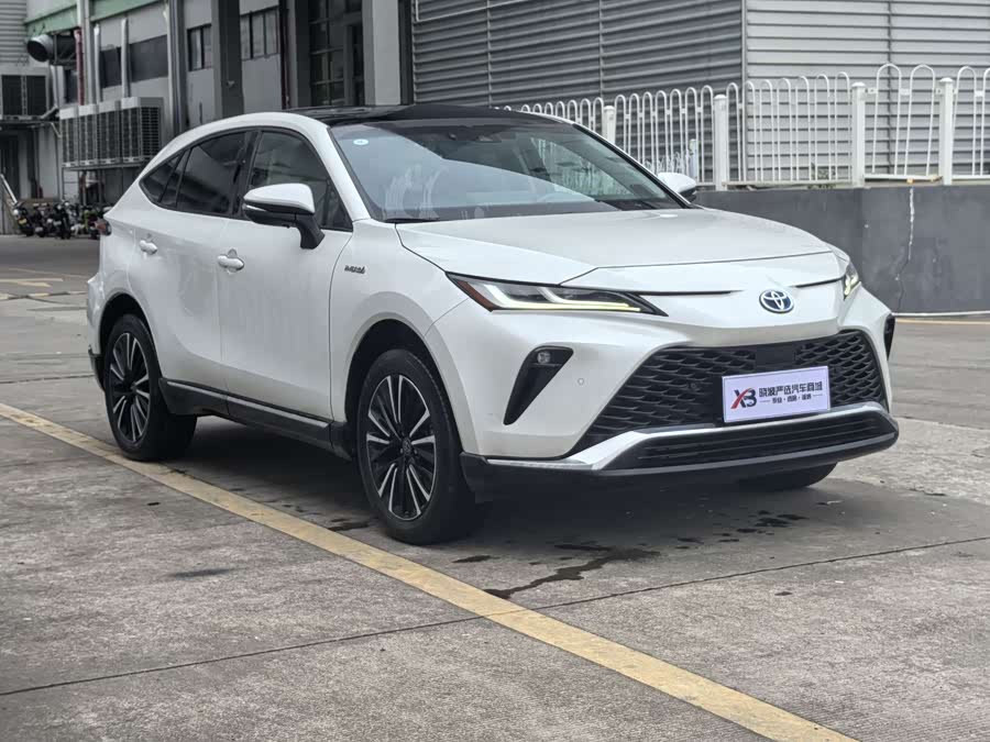 Toyota Venza 2023 car image #4