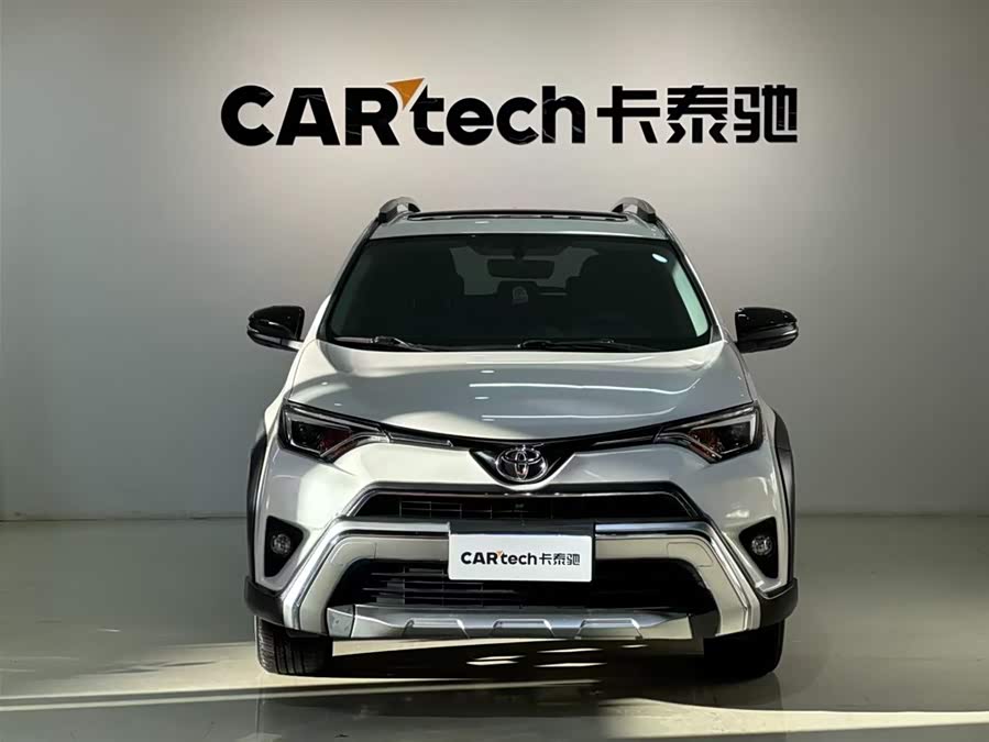 Toyota RAV4 2019 car image #4