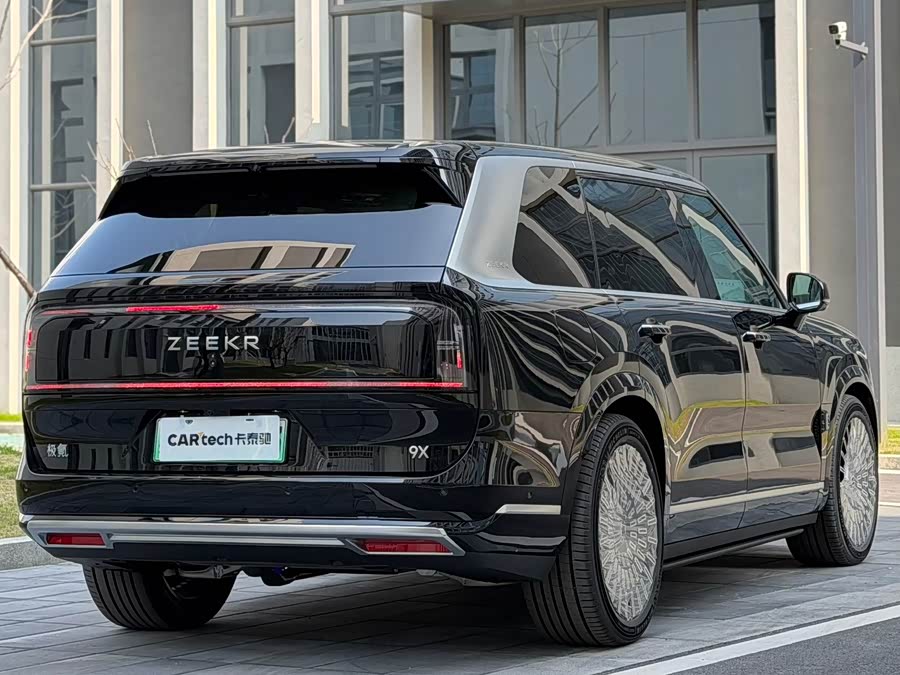 极氪 极氪9X 2026 汽车图片 #4