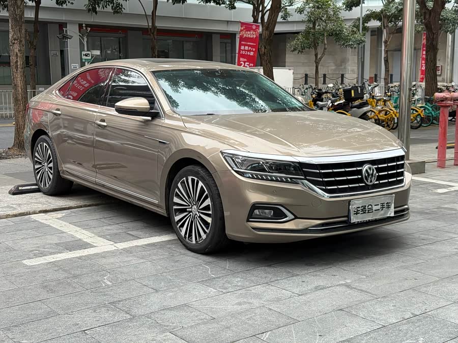 Volkswagen Passat 2018 car image #4