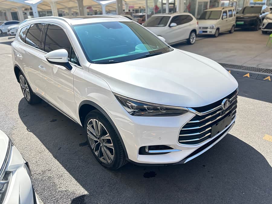 BYD Tang 2019 car image #4