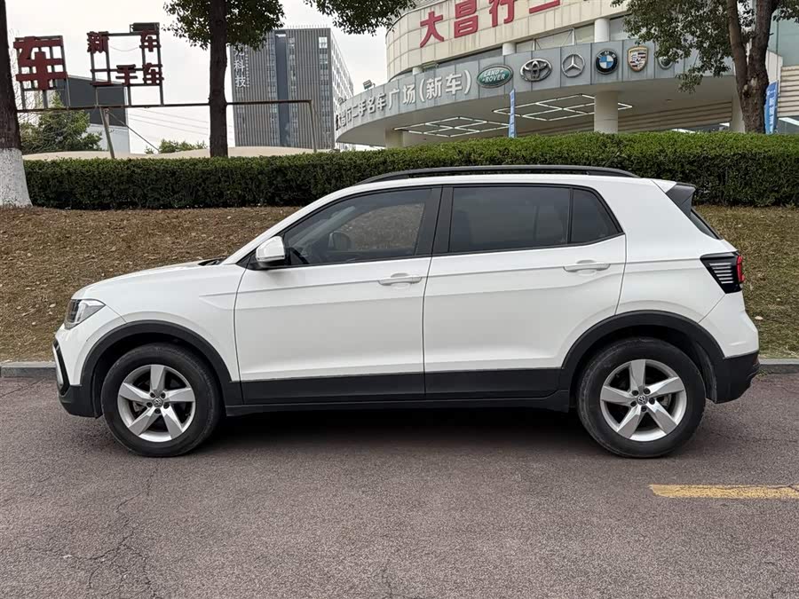 Volkswagen T-Cross 2021 car image #4