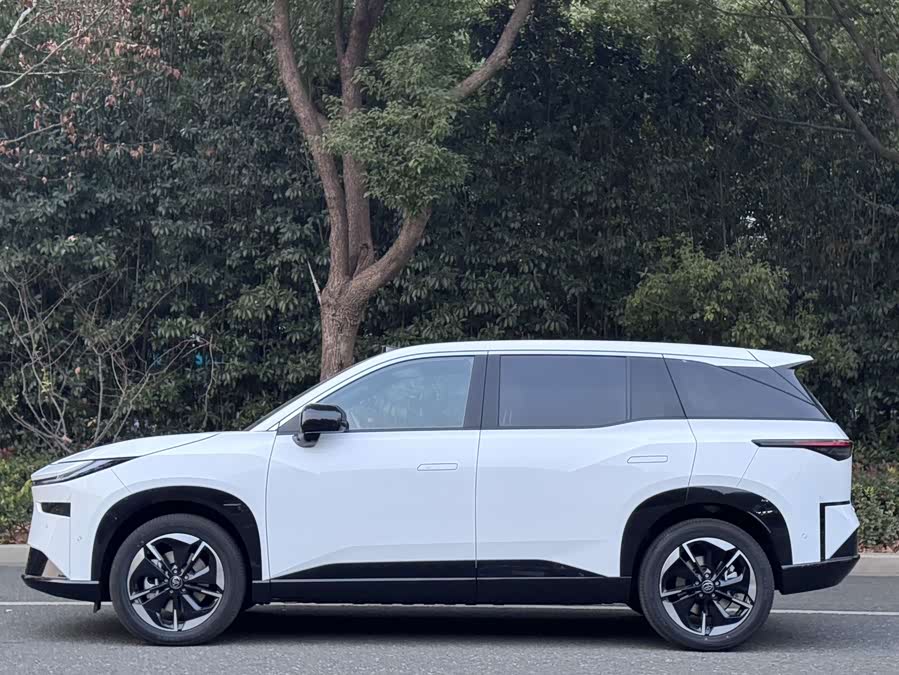 Toyota Bozhi 3X 2025 car image #4