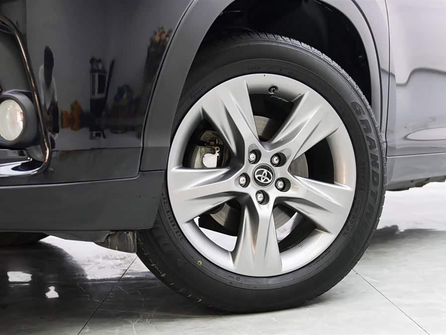 Toyota Highlander 2018 image de voiture #4