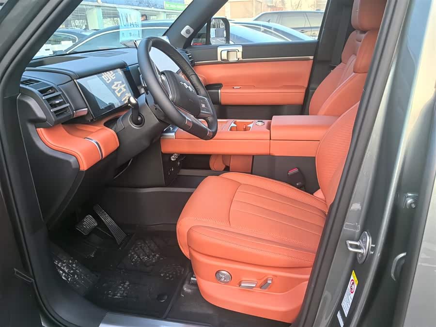 FangChengBao Tiger 7 2026 car image #4