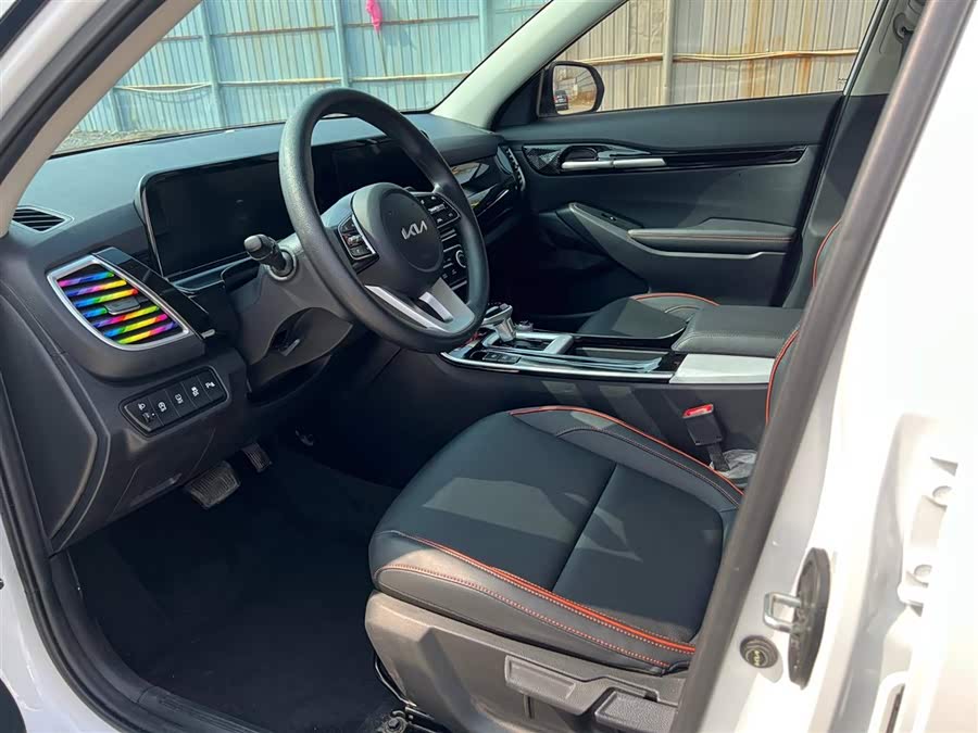 起亚 赛图斯 2023 汽车图片 #4