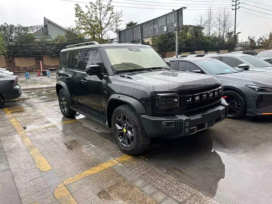 Jetour Traveller 2023 car image #4