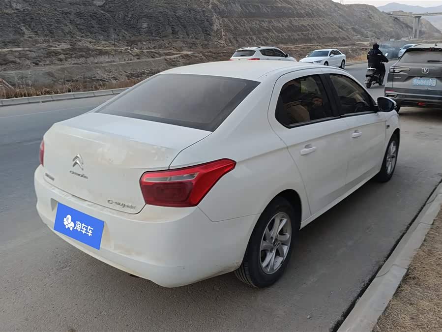 Citroen C-Elysée 2017 imagem de carro #4