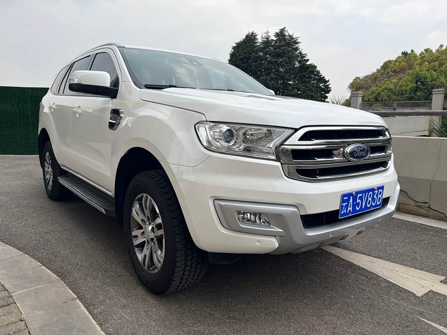Ford Everest 2017 صورة سيارة #4