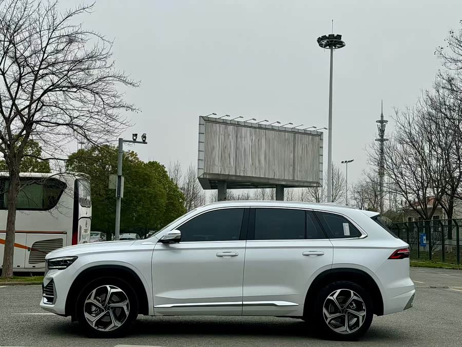GEELY Monjaro 2023 car image #4