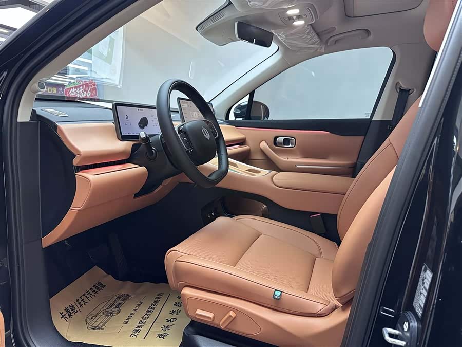 零跑汽车 零跑C16 2025 汽车图片 #4