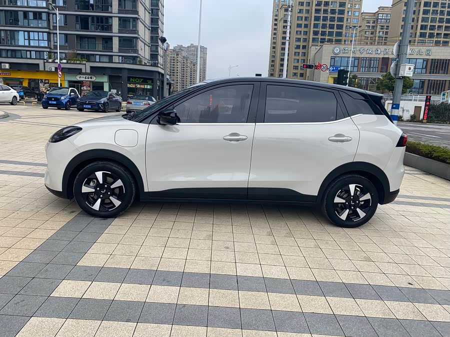 Wuling Binguo PLUS 2024 immagine di auto #4