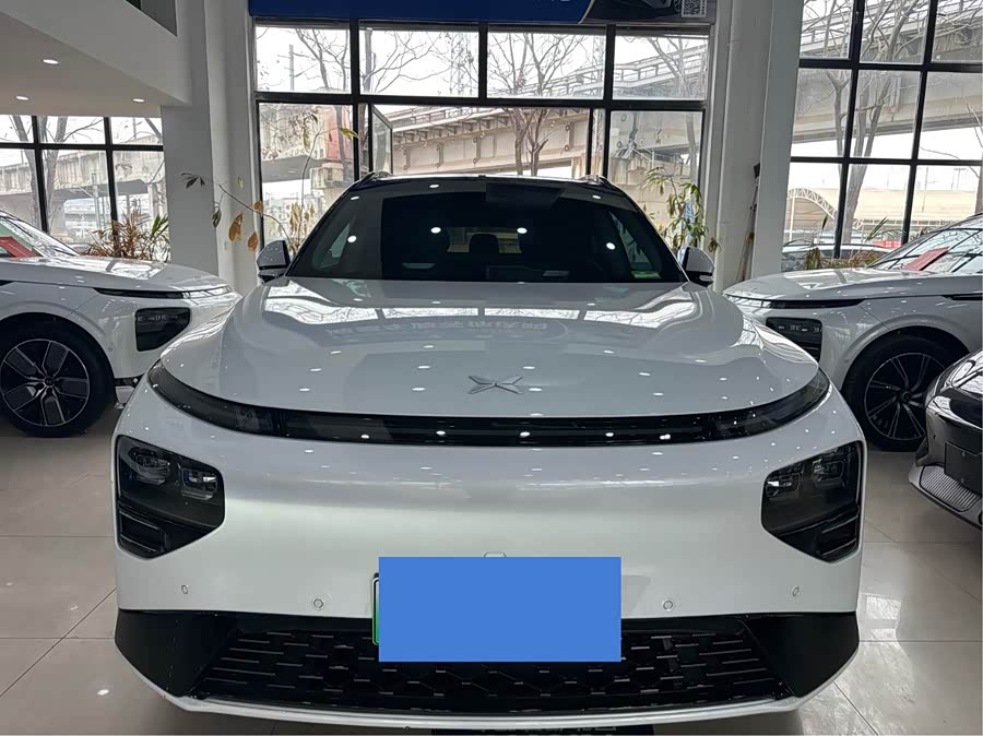 Xpeng G9 2024 immagine di auto #4