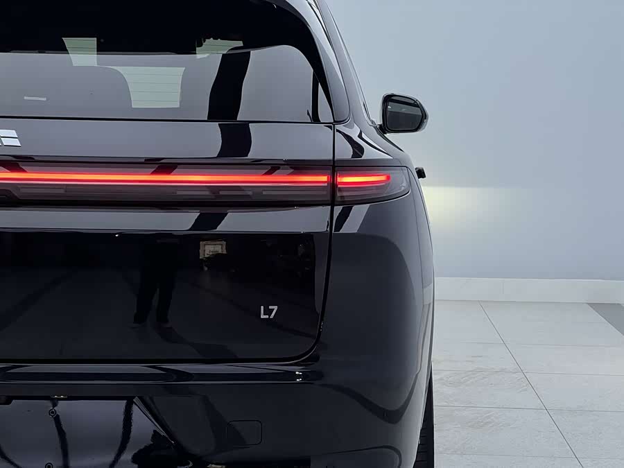 Li L7 2024 image de voiture #4