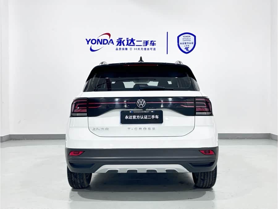 Volkswagen T-Cross 2023 car image #4