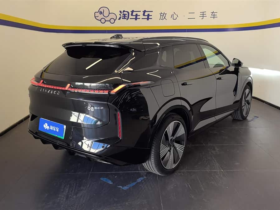 Lynk & Co 08 EM-P 2023 #4 Lynk & Co 08 EM-P 2023 car image #4