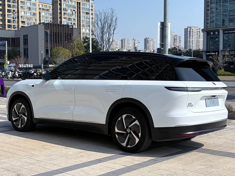 蔚来 蔚来ES8 2023 汽车图片 #4