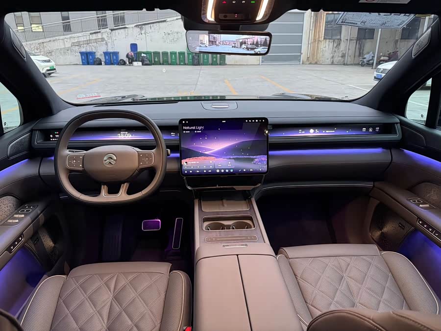 蔚来 蔚来ES8 2026 汽车图片 #4