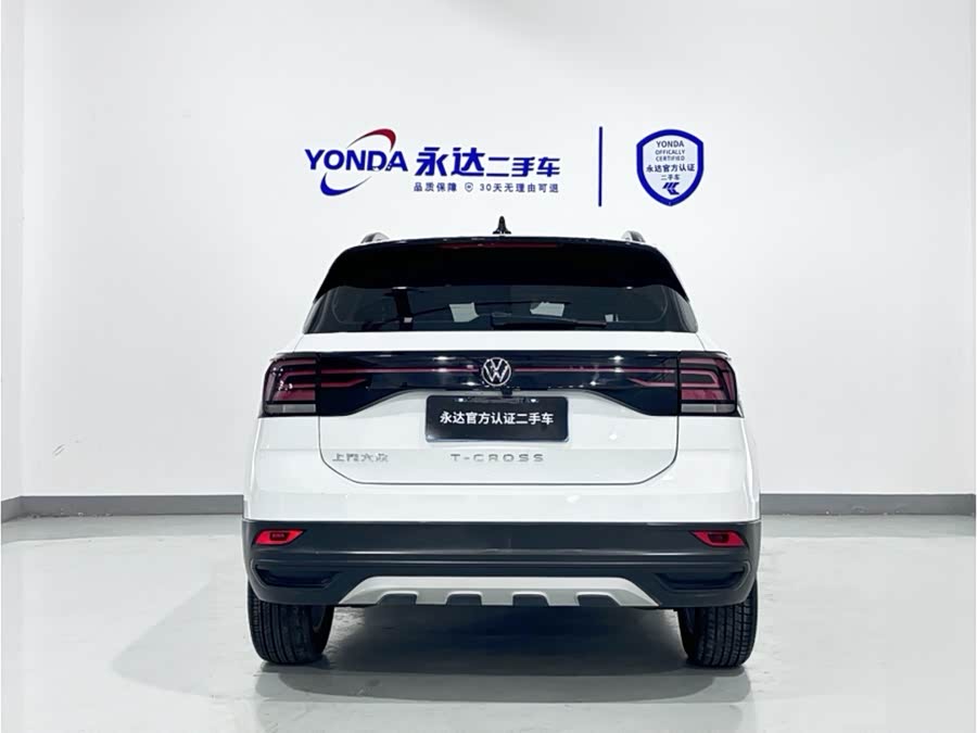 Volkswagen T-Cross 2023 car image #4