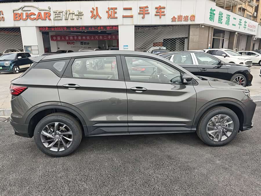 GEELY Coolray 2026 car image #4