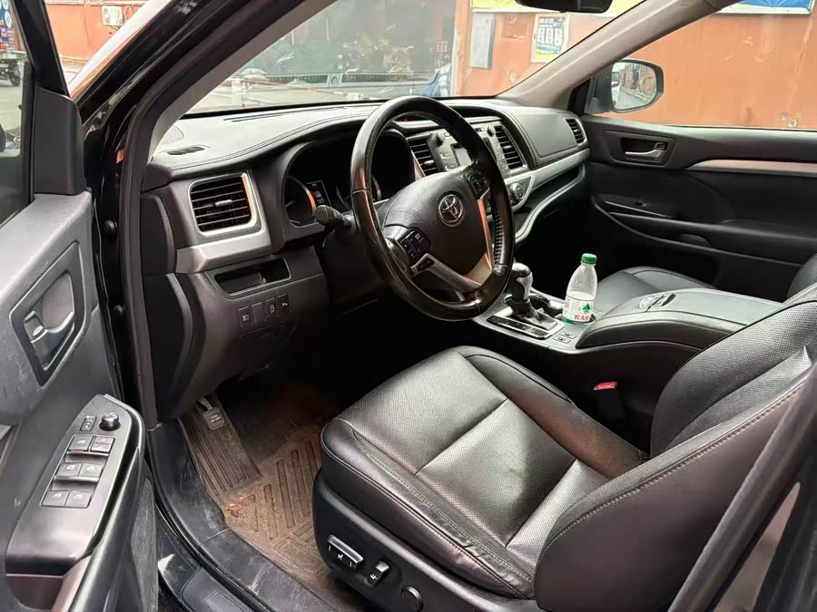 Toyota Highlander 2018 #4 Toyota Highlander 2018 car image #4