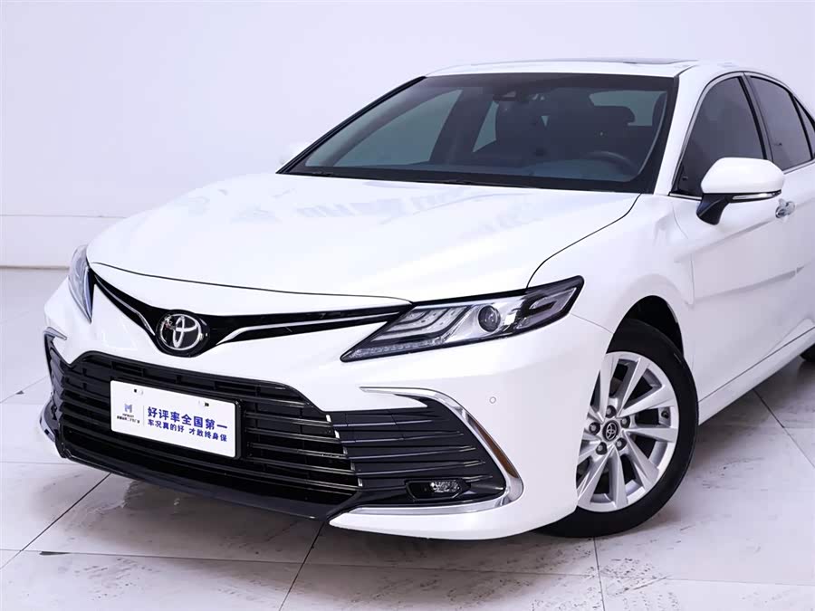 Toyota Camry 2022 car image #4