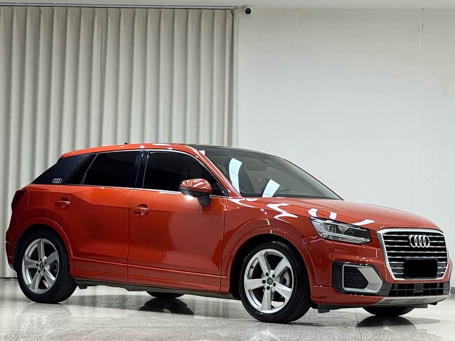 Audi Q2L 2020 صورة سيارة #4