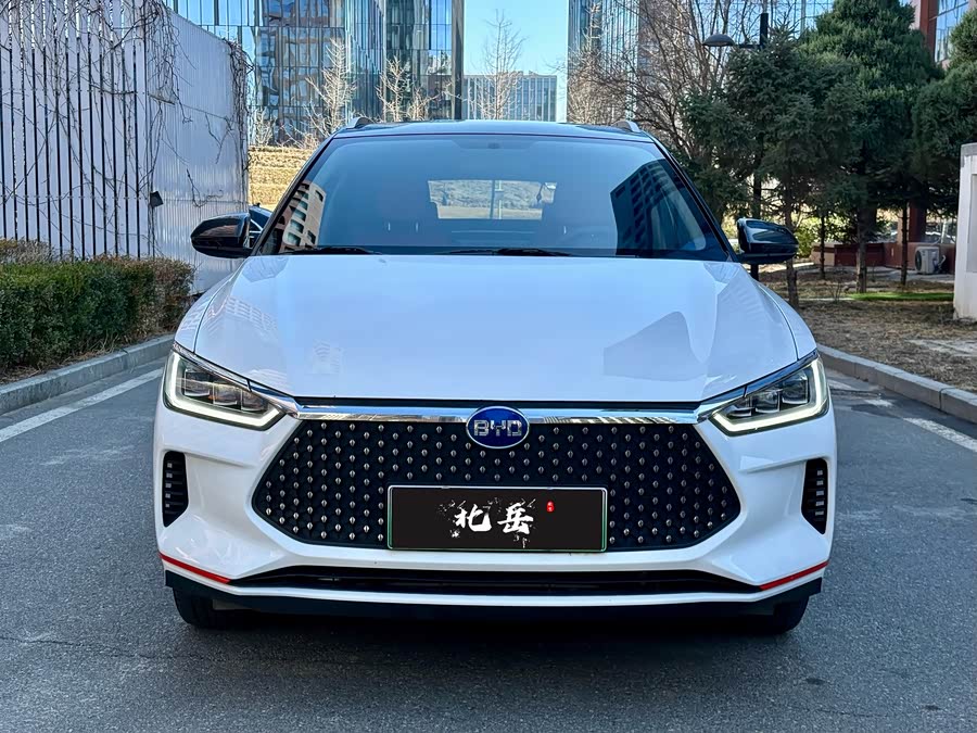 BYD e2 2019 imagem de carro #4