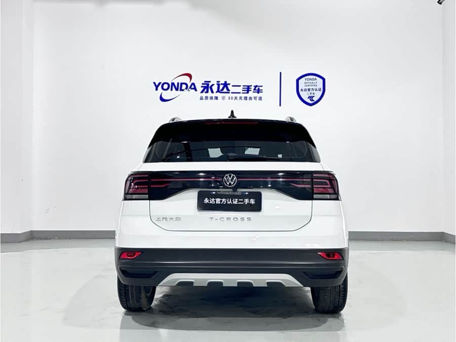 Volkswagen T-Cross 2023 car image #4