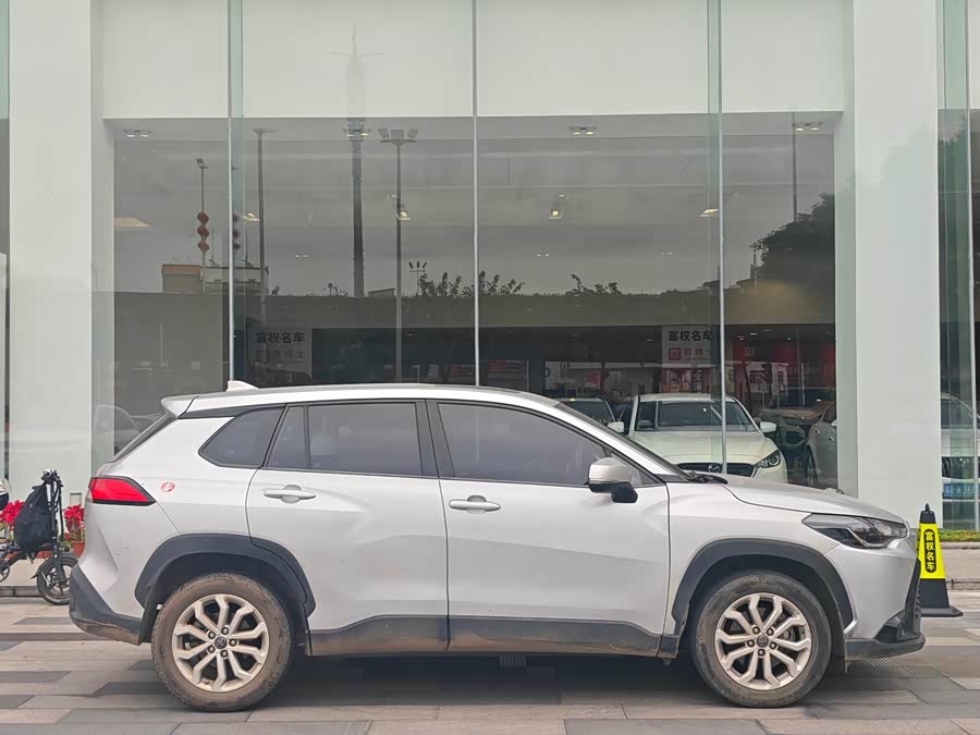 Toyota Frontlander 2022 car image #4