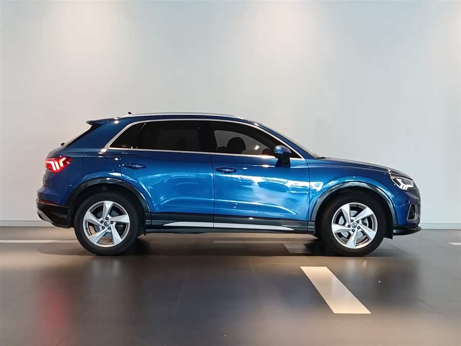 Audi Q3 2020 #4 Audi Q3 2020 car image #4