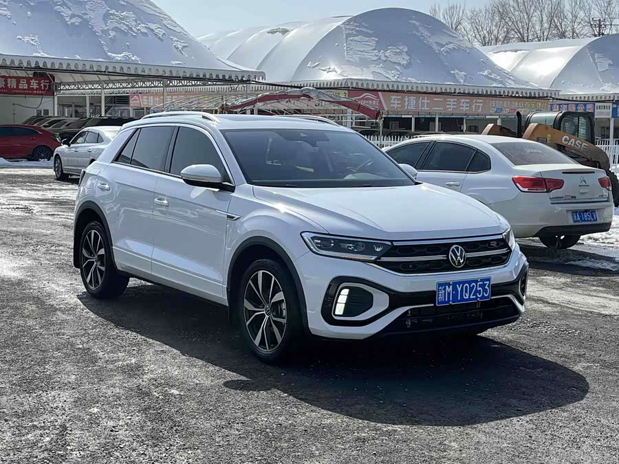 Volkswagen T-Roc 2024 #4 Volkswagen T-Roc 2024 car image #4