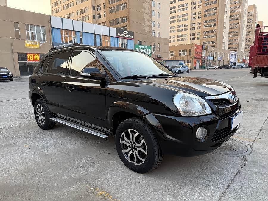 Hyundai Tucson 2014 immagine di auto #4