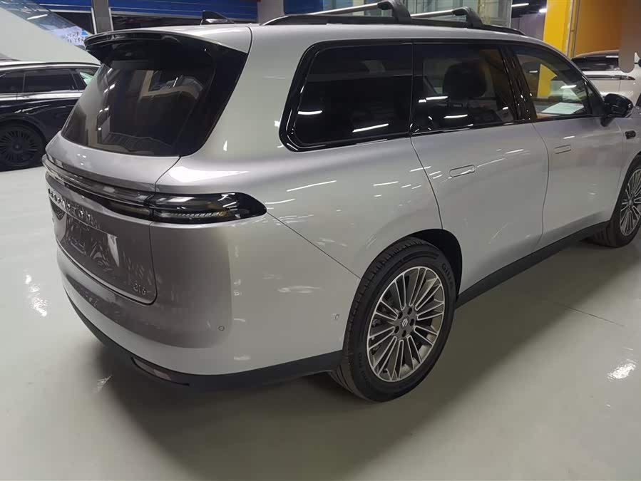Leapmotor C16 2024 car image #4