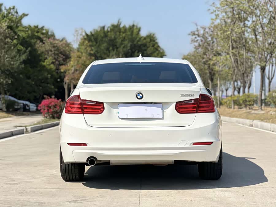 BMW 3 Series (Imported) 2012 immagine di auto #4