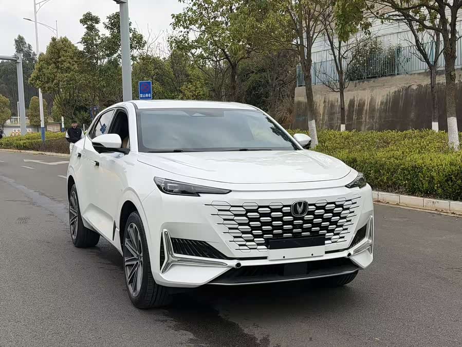 Changan UNI-K 2022 immagine di auto #4