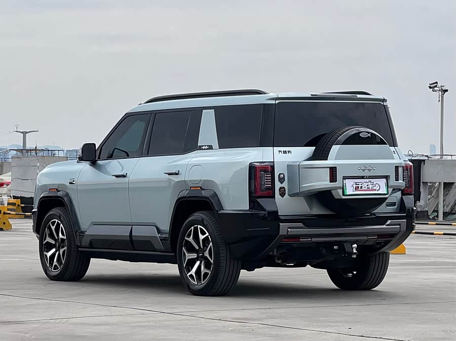 FangChengBao Leopard 8 2025 car image #4