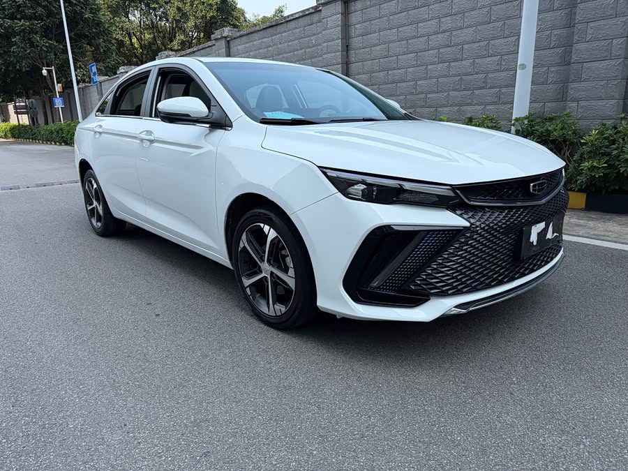 GEELY Emgrand L 2021 صورة سيارة #4