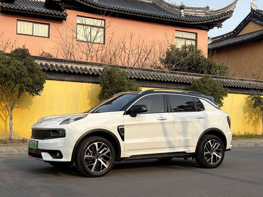Lynk & Co 01 EM-P 2018 #4 Lynk & Co 01 EM-P 2018 car image #4