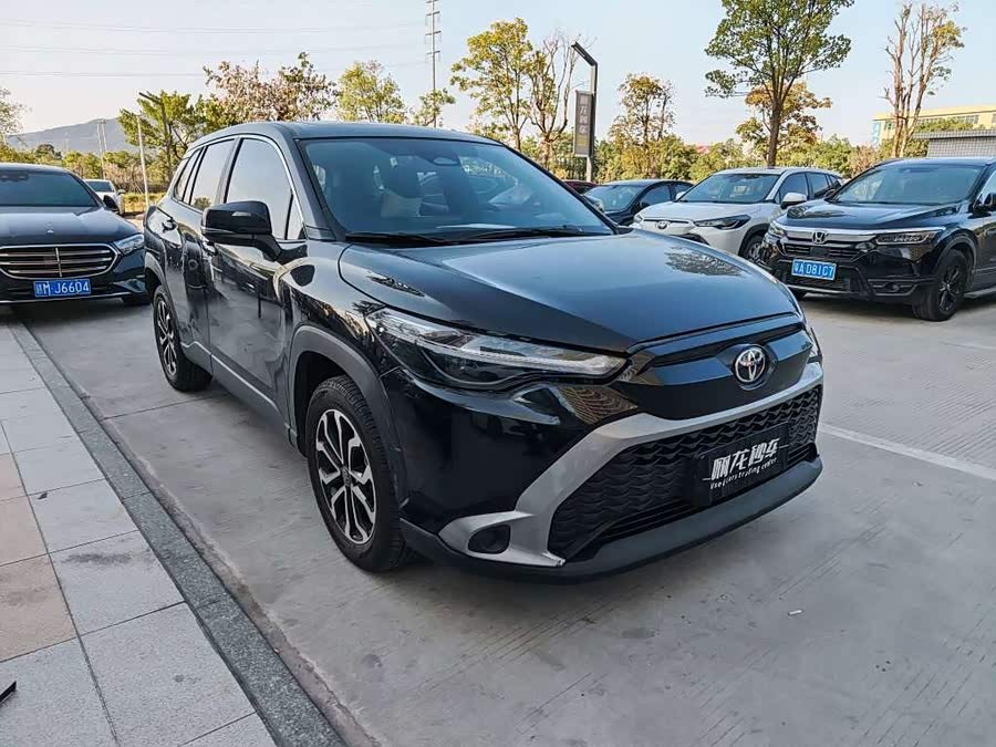 Toyota Frontlander 2023 car image #4