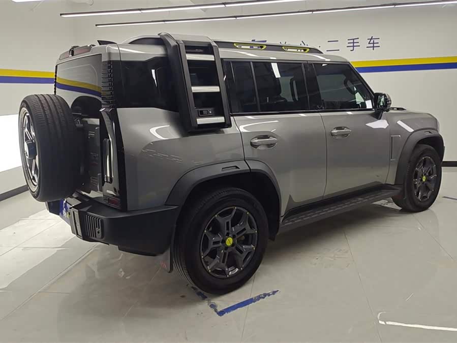 Jetour Traveller 2023 car image #4