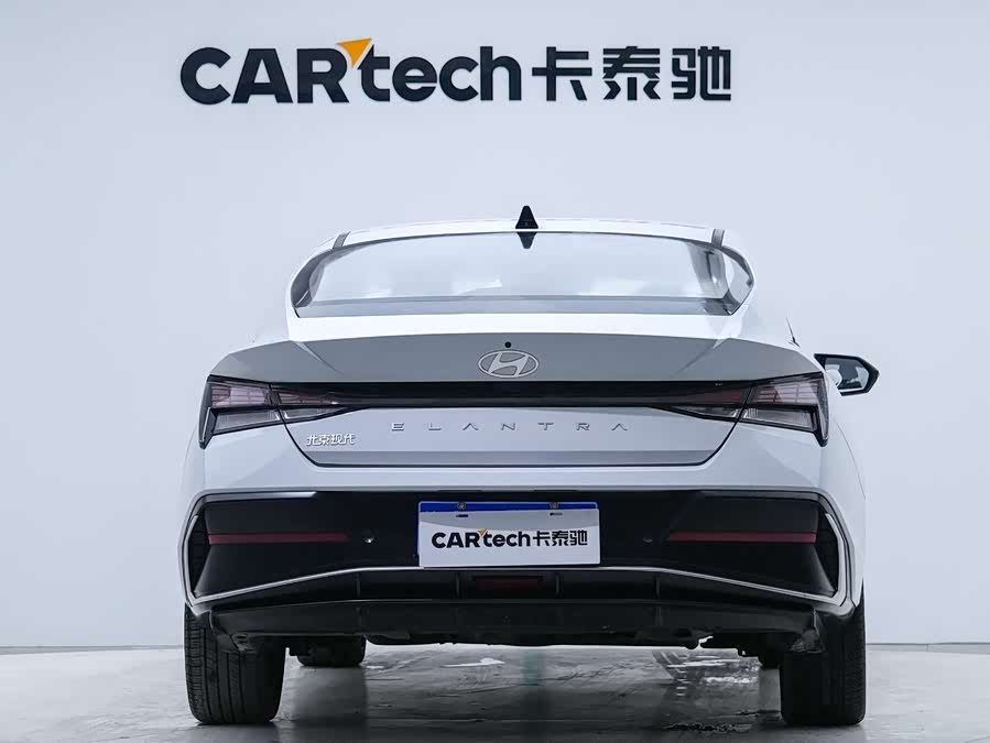 Hyundai Elantra 2024 imagen de coche #4