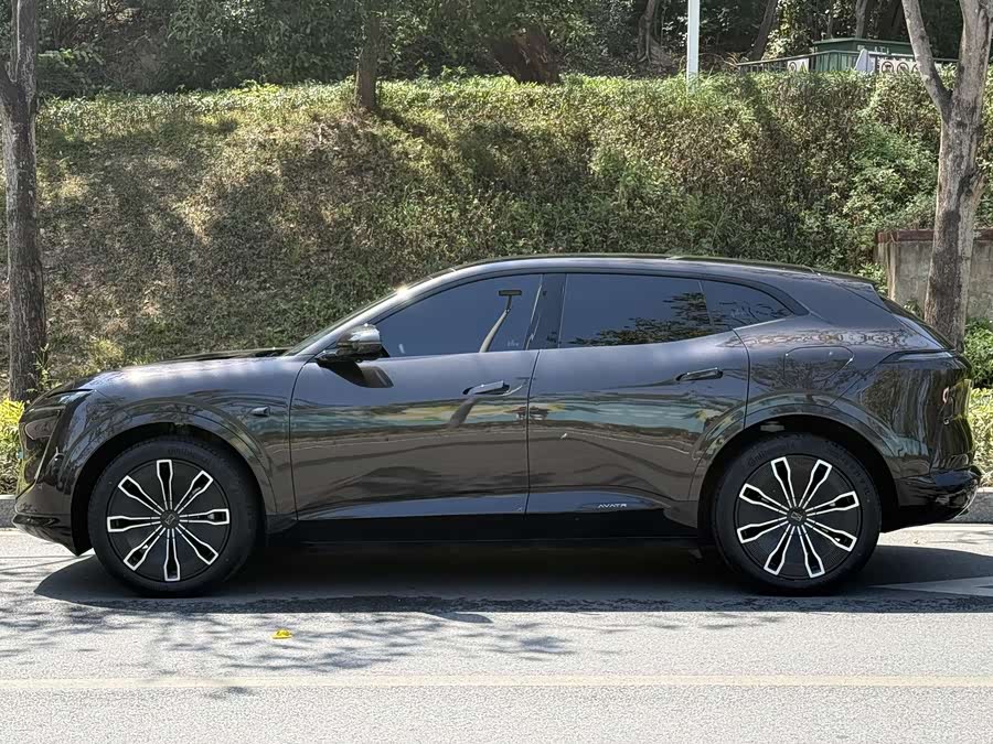 Avatr 07 2025 imagem de carro #4