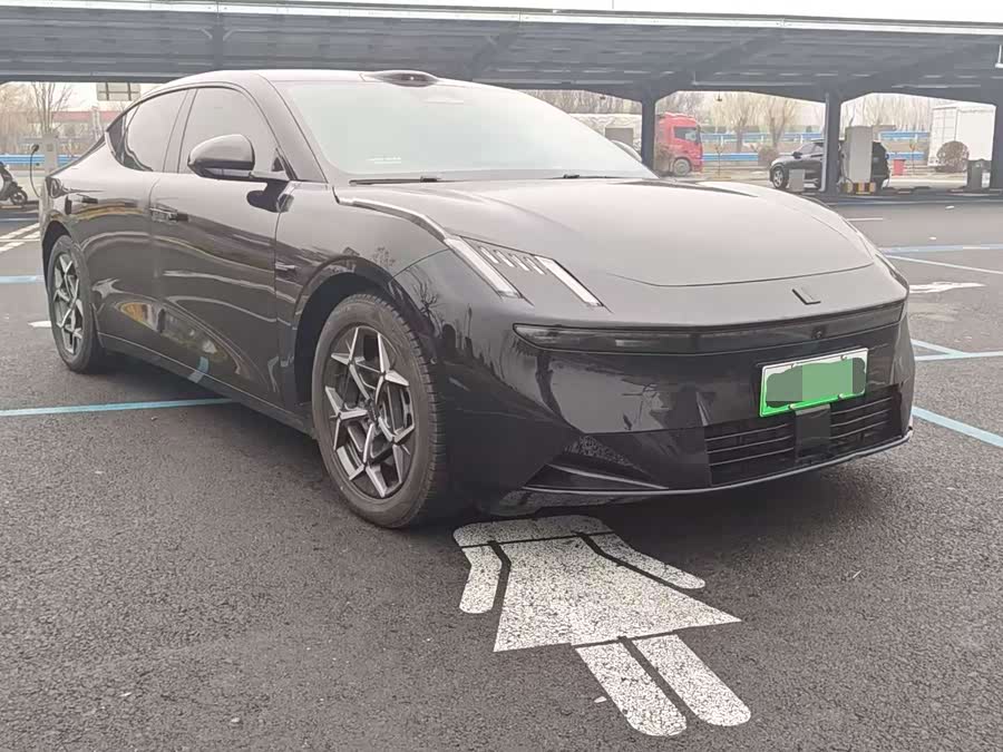 Lynk & Co 10 EM-P 2025 car image #4