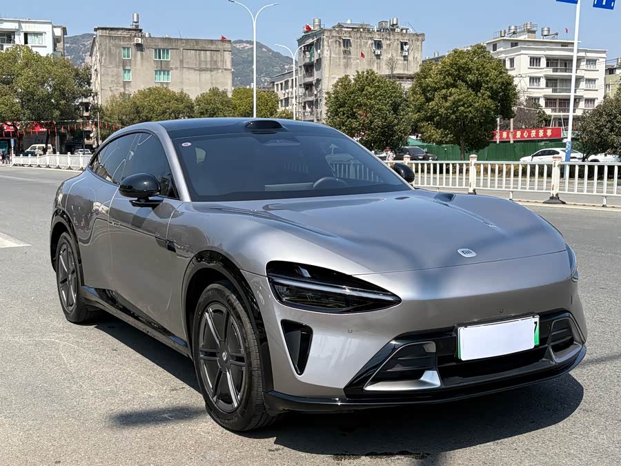 MI YU7 2025 car image #4