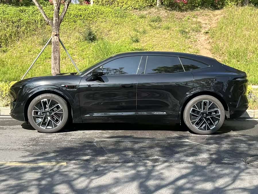 Avatr 11 2025 image de voiture #4
