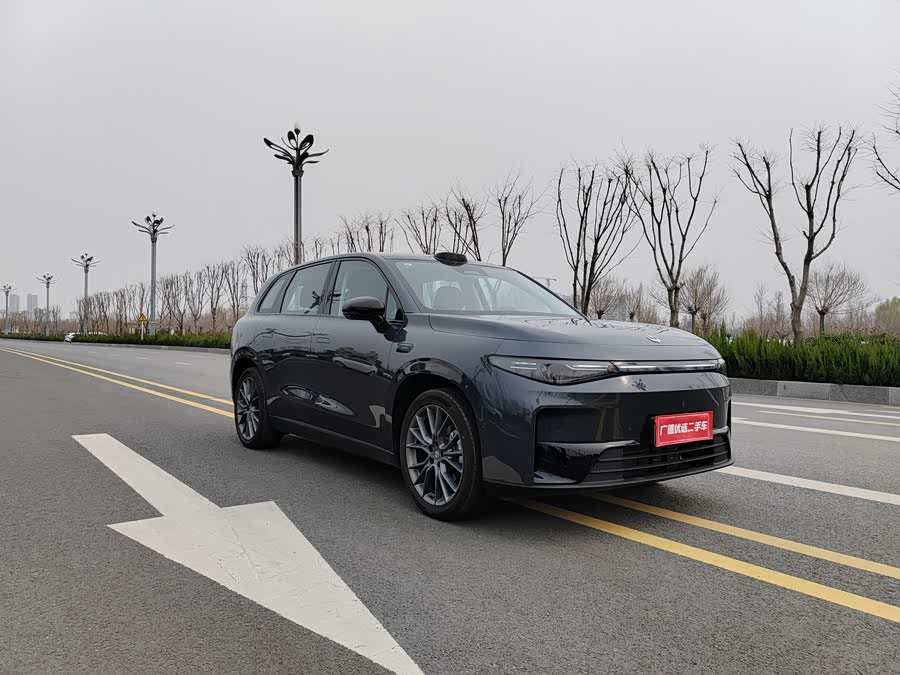 零跑汽车 零跑C10 2025 汽车图片 #4