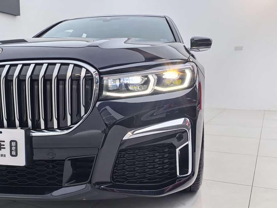 BMW 7 Series 2022 car image #4